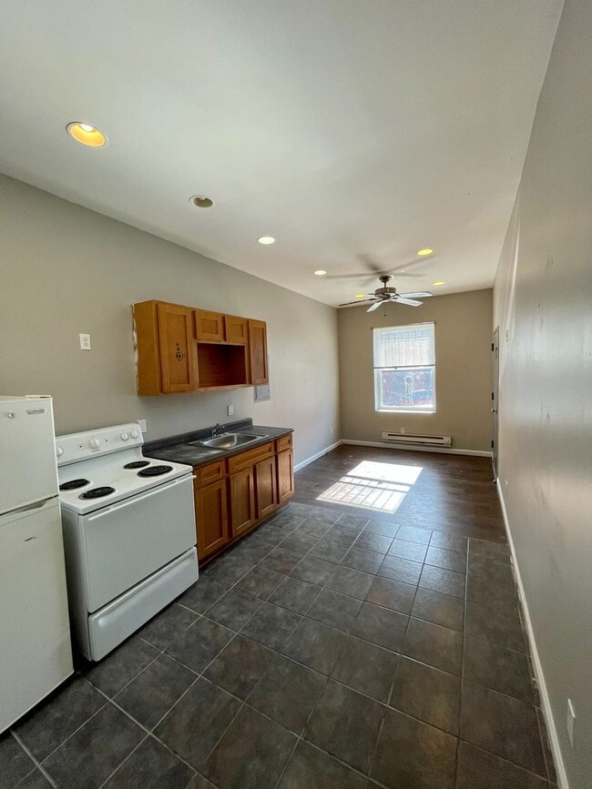 property at 2131 E Tioga St