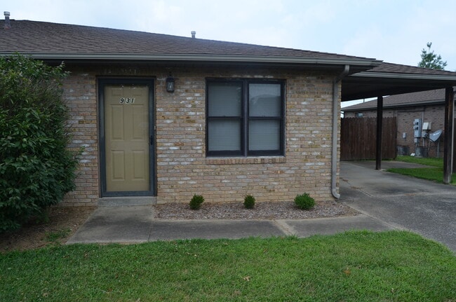 property at 904 22nd St