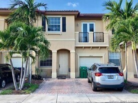 12813 SW 132nd Terrace in Miami, FL - Building Photo