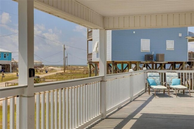 111 Ponce De Leon Ct in Dauphin Island, AL - Building Photo - Building Photo