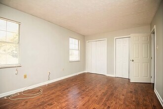 2909 Selma Ave in Knoxville, TN - Foto de edificio - Building Photo