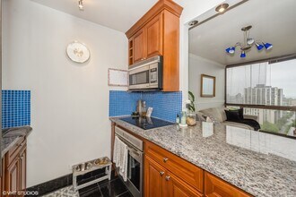 4343 N Clarendon Ave in Chicago, IL - Building Photo - Building Photo