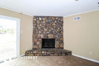 3902 Clover Hill Dr in Memphis, TN - Building Photo - Building Photo