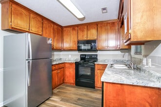 234 Falcon Ridge Dr in Huntsville, AL - Building Photo - Building Photo