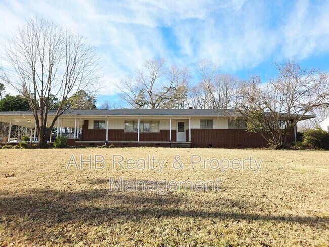 3261 Alamance Rd in Burlington, NC - Building Photo - Building Photo