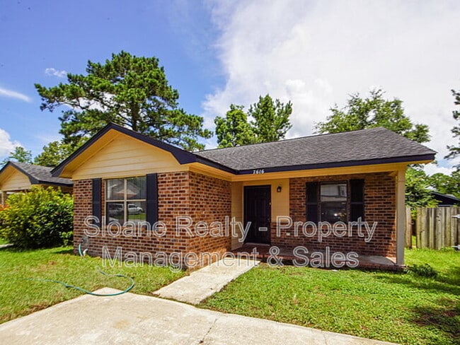 property at 7616 Valleyview Cir