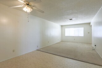 8632 E Coronado Rd-Unit -A in Scottsdale, AZ - Building Photo - Building Photo