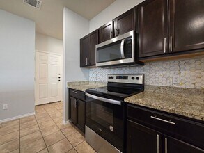 6009 Sally Ride Ln in Killeen, TX - Building Photo - Building Photo