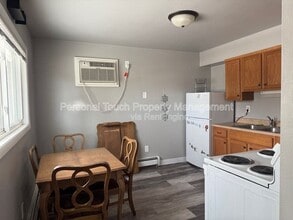 142 6th Ave N in Casselton, ND - Building Photo - Building Photo