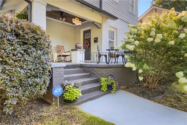 property at 514 W Ontario Ave SW