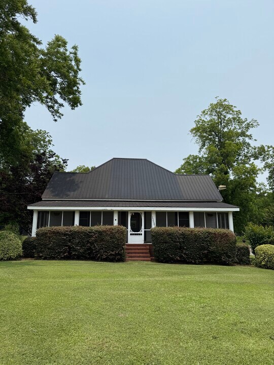 12581 GA-109 in Meansville, GA - Building Photo