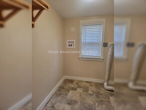 349 N Centre Ave in Leesport, PA - Foto de edificio - Building Photo