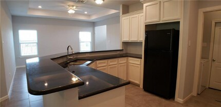 6402 Williams Dr-Unit -A in Corpus Christi, TX - Building Photo - Building Photo