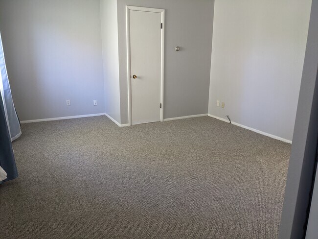 4923 Devonshire Rd, Unit 1 in Toledo, OH - Foto de edificio - Building Photo
