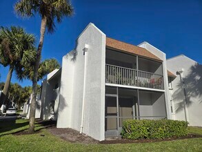 2975 SW 22nd Ave in Delray Beach, FL - Foto de edificio - Building Photo