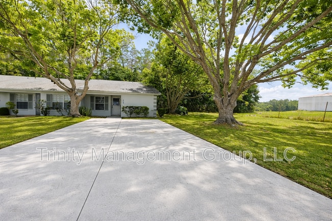 property at 2844 Westmoreland Ct