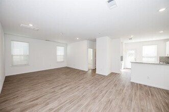6802 Hobby Wind Ridge Dr in Houston, TX - Building Photo - Building Photo
