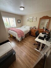 1498 W Parkside Dr in Provo, UT - Building Photo - Building Photo