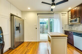 7409 Shadow Hill Dr in Austin, TX - Building Photo - Building Photo