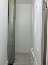 5543 S Shields Ave in Chicago, IL - Foto de edificio - Building Photo