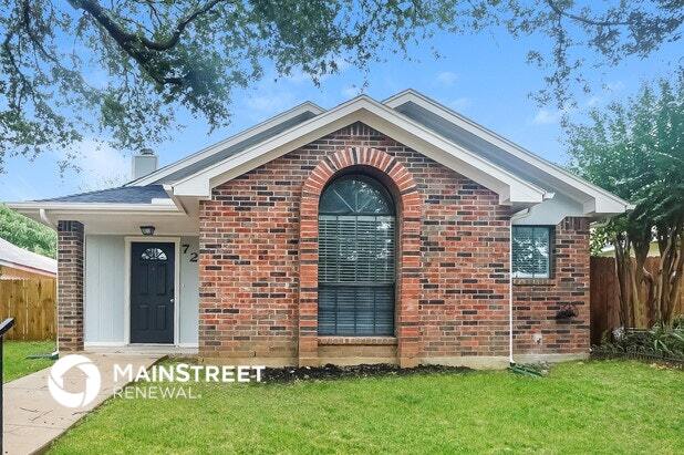 property at 7212 Blackthorn Dr