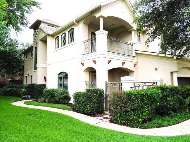 property at 14 Sweetwater Ct