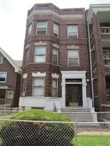 1529 E 65th Pl Apartments