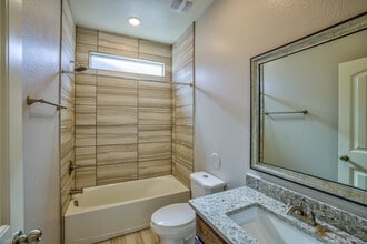 11491 Summer Dr in Socorro, TX - Building Photo - Building Photo