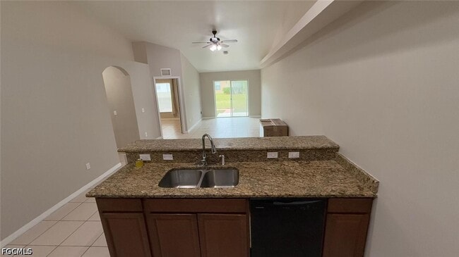 property at 1621 SW 33rd St