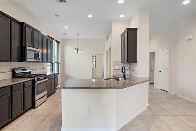 614 Dunlavy Ln in League City, TX - Building Photo - Building Photo