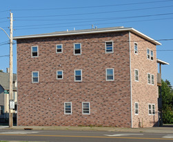 2 Jefferson Ave Apartments