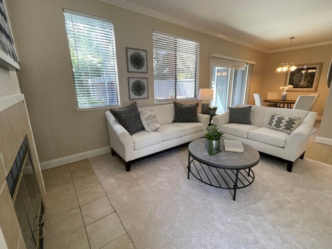 property at 7128 Cross Creek Cir
