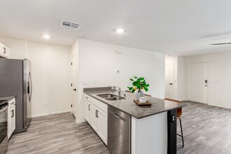 7372 Raimee Brk St in North Las Vegas, NV - Building Photo - Building Photo