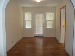 2004 N Palm Ave in Fresno, CA - Building Photo - Building Photo