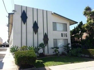 816 Victor Ave in Inglewood, CA - Building Photo