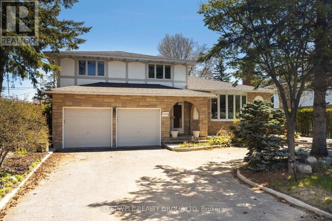 1545 Prince of Wales Dr