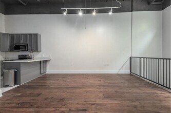 95 S Main St in Memphis, TN - Foto de edificio - Building Photo