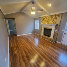 953 Wedgewood Way in Hinesville, GA - Building Photo - Building Photo