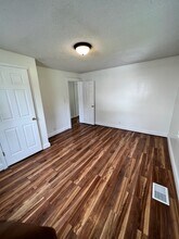 215 Radnor St in Nashville, TN - Building Photo - Building Photo