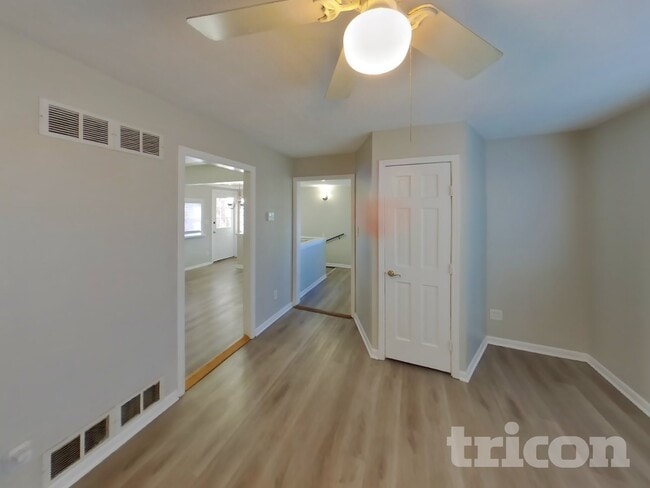 9119 Memory Trail in Wonder Lake, IL - Building Photo - Building Photo