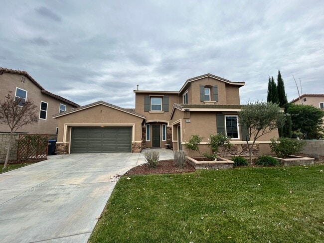 property at 31887 Pepper Tree St