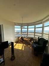 1260 N Prospect Ave, Unit 505 in Milwaukee, WI - Building Photo - Building Photo