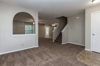 8038 Retreat Ln in Indianapolis, IN - Building Photo - Building Photo