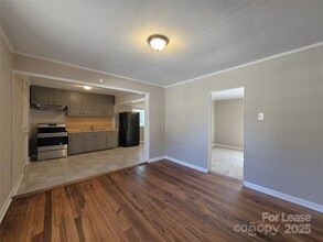 815 Margate Ave in Kannapolis, NC - Building Photo - Building Photo