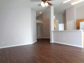 3823 Lockridge Dr in Land O Lakes, FL - Foto de edificio - Building Photo