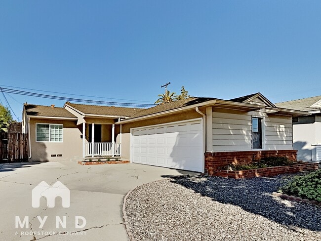 property at 5572 Waring Rd