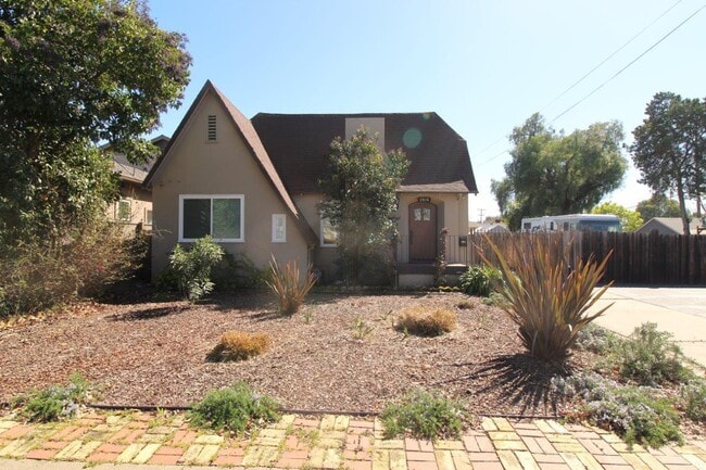 property at 2816 Concord Blvd
