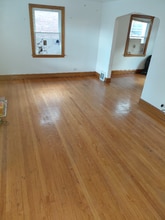 7612 S Artesian Ave in Chicago, IL - Foto de edificio - Building Photo