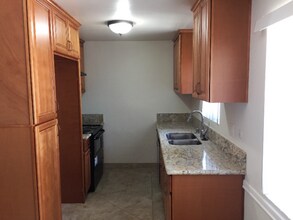 1807 Fremont Ave-Unit -00 in South Pasadena, CA - Building Photo - Building Photo
