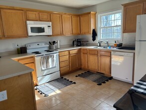 1110 Tolleys Ln, Unit Tolleys House in Lynchburg, VA - Building Photo - Building Photo
